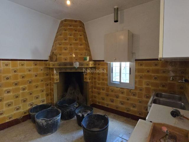 Casa adosada en venta en Consuegra. Casas adosadas.