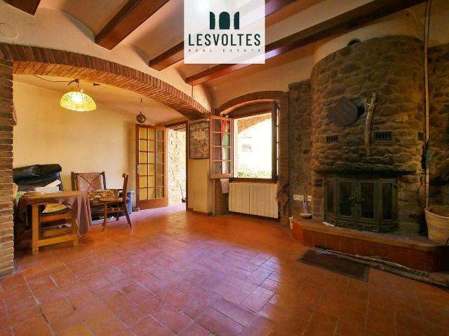 Casa adosada en Venta en Corçà