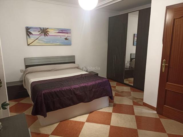 Casa adosada en venta en Córdoba, Alcolea. Magnífica casa adosado a escasos kilómetros de Córdoba. Casas adosadas.