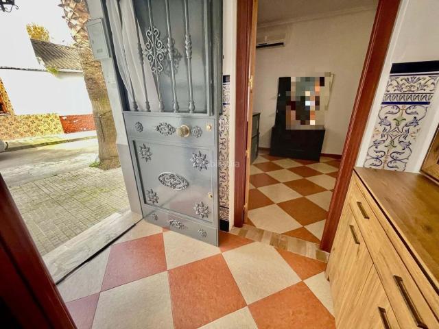 Casa adosada en venta en Córdoba, Alcolea. Casas adosadas.