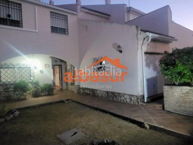 Casa adosada en venta en Córdoba, El Brillante El Naranjo El Tablero. ESTUPENDO ADOSADO EN LA ASOMADILLA. Casas adosadas.