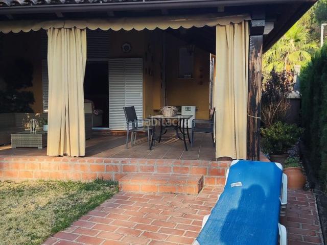 Casa adosada en venta en Córdoba, Las Jaras. Casas adosadas.
