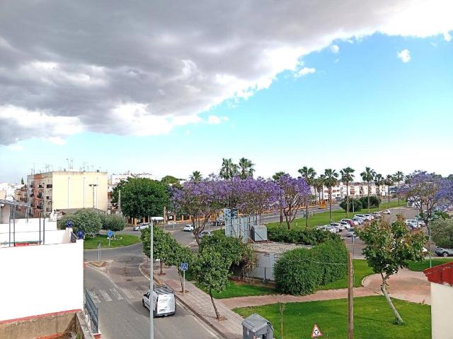 Casa adosada en Venta en Coria del Río