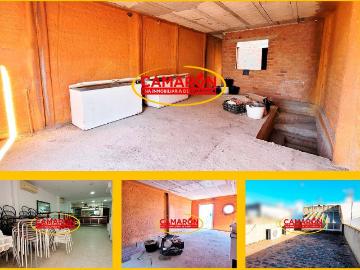 Casa adosada en Venta en Coria del Río