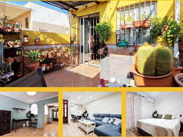 Casa adosada en Venta en Coria del Río