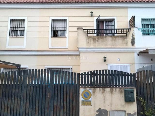 Casa adosada en venta en Coria del Río. Casas adosadas Coria del.