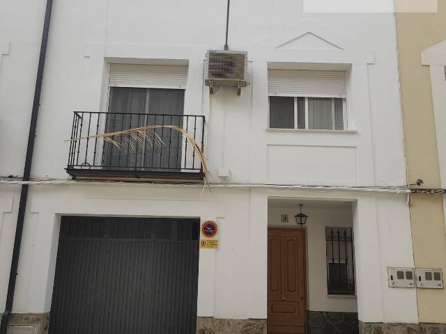 Casa adosada en Venta en Corral de Almaguer