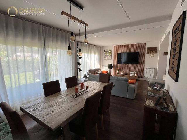 Casa adosada en Venta en Cortijo Sur