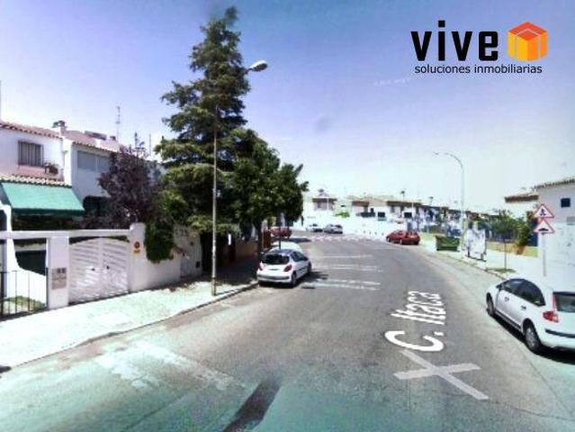 Casa adosada en Venta en Cavaleri