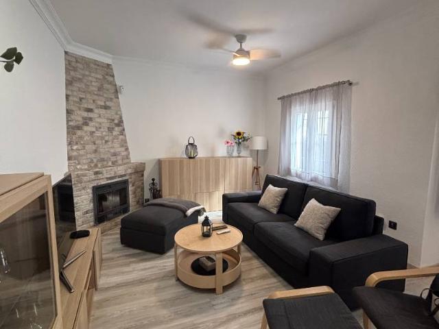 Casa adosada en Venta en Cavaleri