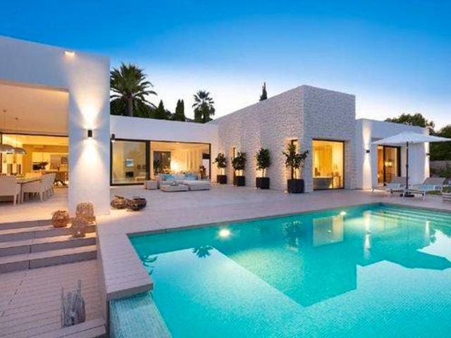 Casa adosada en Venta en Cabanillas del Campo