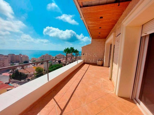 Casa adosada en Venta en Cabo Cervera