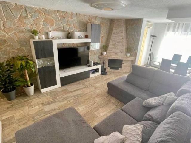 Casa adosada en Venta en Cabo de las Huertas