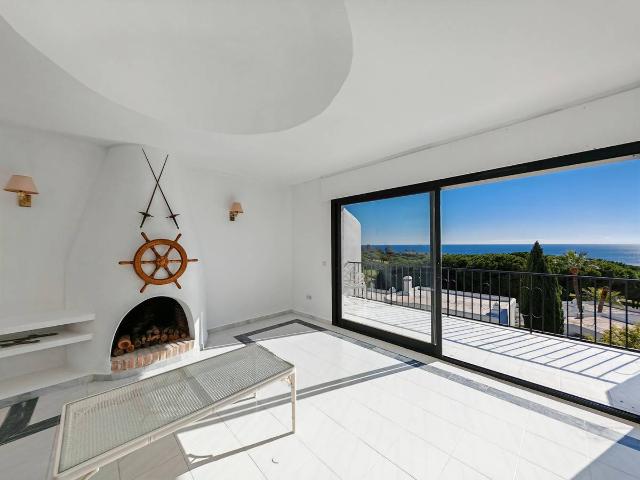 Casa adosada en Venta en Cabopino Artola