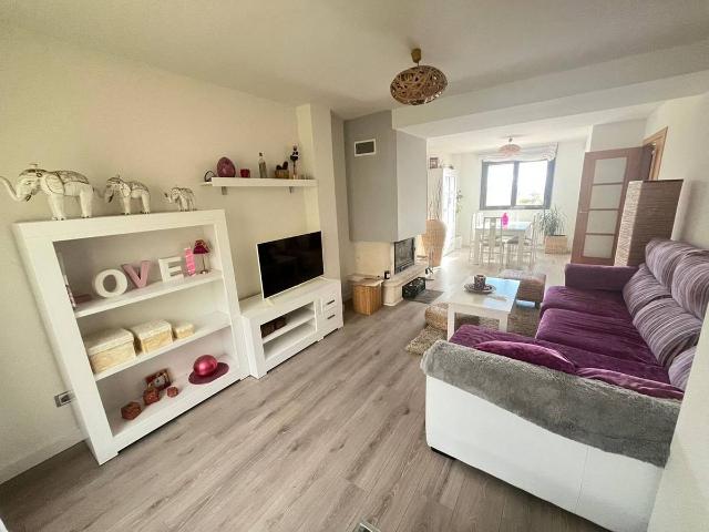Casa adosada en Venta en Cabrerizos
