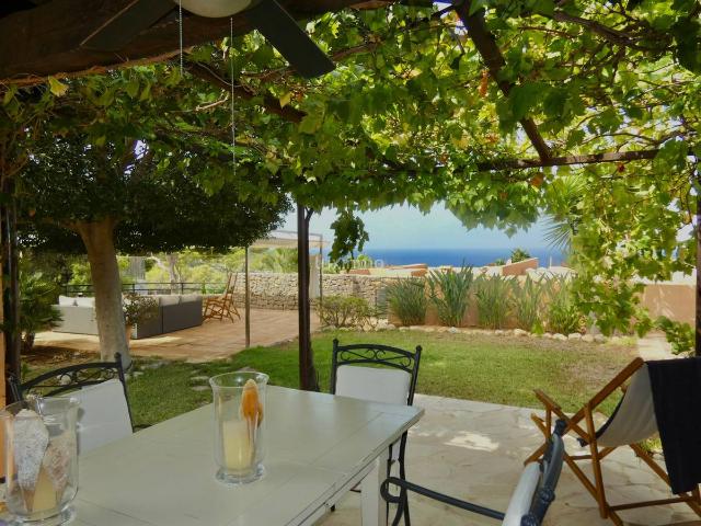 Casa adosada en Venta en Cala Vedella Cala Tarida