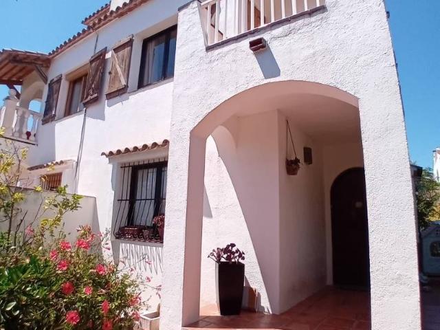 Casa adosada en Venta en Calafell Residencial