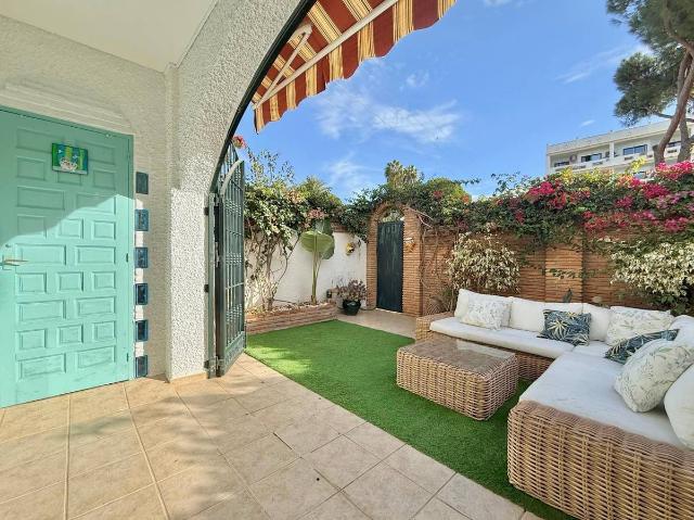 Casa adosada en Venta en Calahonda