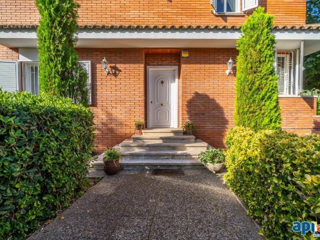 Casa adosada en Venta en Califòrnia Santa Madrona