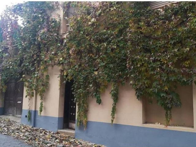 Casa adosada en venta en calle Calvari, Alfarràs, de 324 m² 3 habitaciones por 89.900