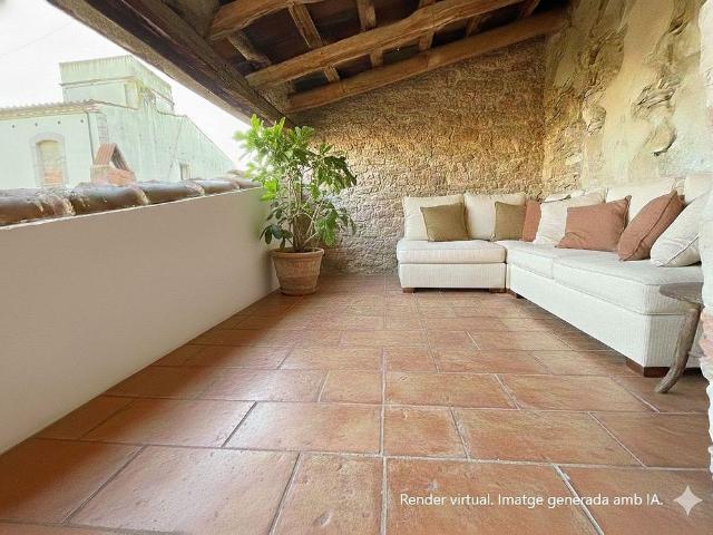 Casa adosada en venta en calle Canonge Iglesias, Verges, de 205 m² 4 habitaciones por 155.000