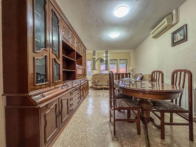 Casa adosada en venta en calle CL Abadia, Espluga de Francolí, l´, de 221 m² 6 habitaciones por 125.000