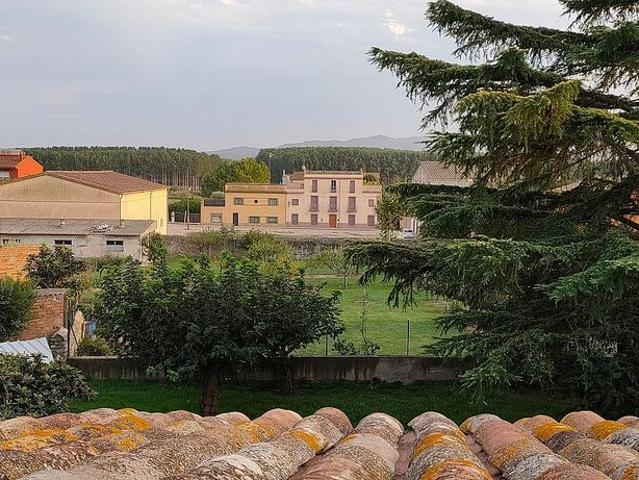 Casa adosada en venta en calle CL Hospital, Cervià de Ter, de 161 m² 4 habitaciones por 397.000
