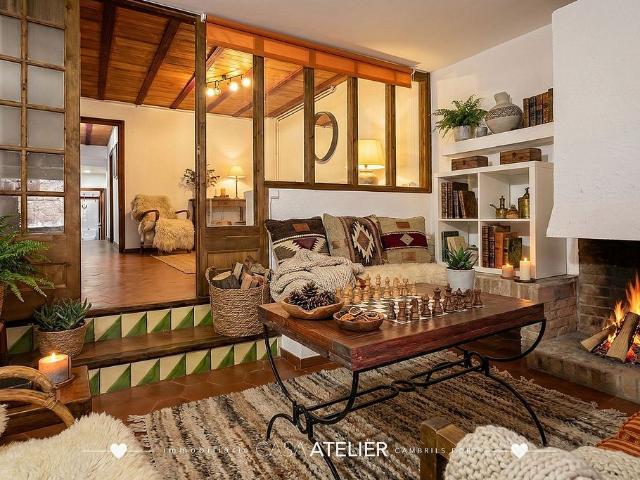 Casa adosada en venta en calle CL Major Siurana, Cornudella de Montsant, de 180 m² 5 habitaciones por 256.250