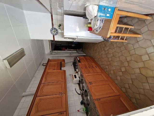 Casa adosada en venta en calle CL Ramon y Cajal, Sant Feliu de Llobregat, de 215 m² 4 habitaciones por 465.000
