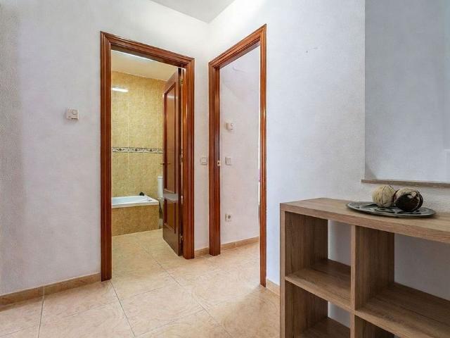 Casa adosada en venta en calle Bilbao, Mont Roig del Camp, de 105 m² 3 habitaciones por 275.000