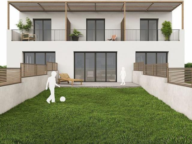 Casa adosada en venta en calle Gregal, Mont Roig del Camp, de 115 m² 4 habitaciones por 395.000
