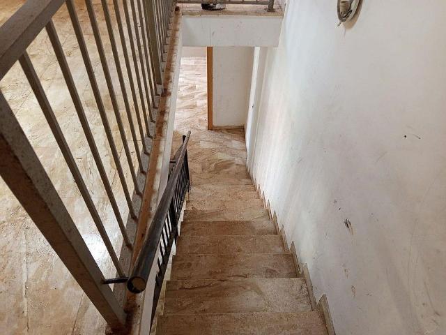Casa adosada en venta en calle Anselm Clavé, Hospitalet de Llobregat, L´, de 126 m² 2 habitaciones por 249.000