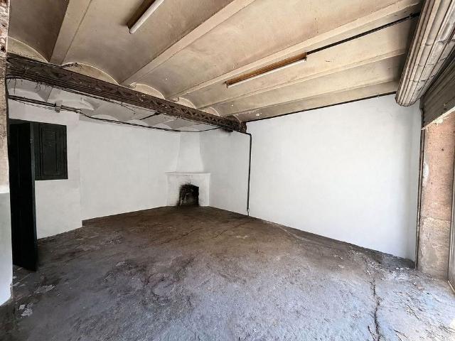 Casa adosada en venta en calle De Casals i Cuberó, Barcelona, de 120 m² 3 habitaciones por 335.000