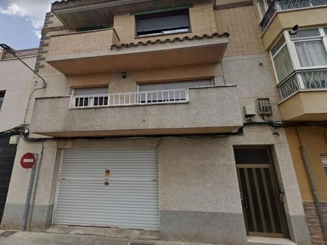 Casa adosada en venta en calle De Felip II, Vilanova del Camí, de 343 m² 2 habitaciones por 207.270