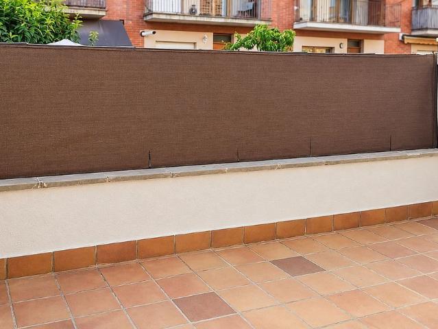 Casa adosada en venta en calle De la Creu, Campdevanol, de 255 m² 4 habitaciones por 370.000