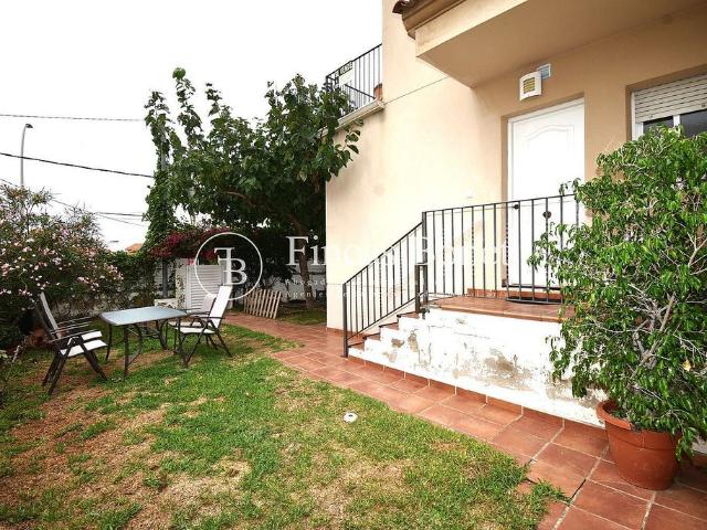 Casa adosada en venta en calle De L'ermita, Altafulla, de 213 m² 4 habitaciones por 495.000