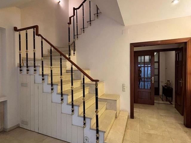 Casa adosada en venta en calle De Les Roselles, Hospitalet de Llobregat, L´, de 210 m² 4 habitaciones por 675.000