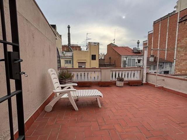 Casa adosada en venta en calle De Les Roselles, Hospitalet de Llobregat, L´, de 210 m² 4 habitaciones por 690.000