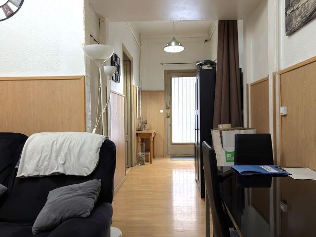Casa adosada en venta en calle De Nadal, Barcelona, de 60 m² 3 habitaciones por 335.000