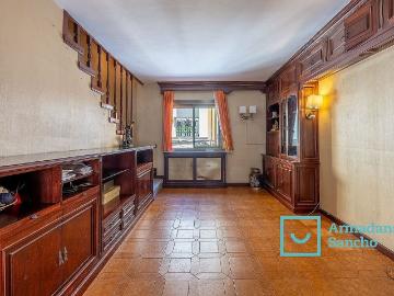 Casa adosada en venta en calle Del Mercat, Barcelona, de 144 m² 4 habitaciones por 490.000