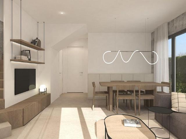 Casa adosada en venta en calle Del Mont, Navata, de 97 m² 3 habitaciones por 350.000