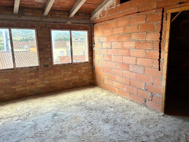 Casa adosada en venta en calle Del Capuig, Espluga de Francolí, l´, de 150 m² 3 habitaciones por 59.000