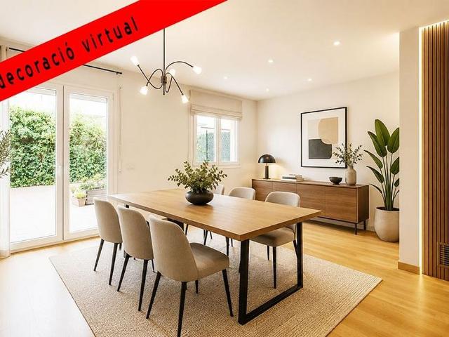 Casa adosada en venta en calle Del Carme, Avinyonet del Penedès, de 110 m² 3 habitaciones por 360.000