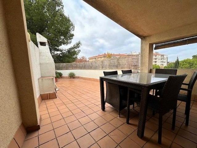 Casa adosada en venta en calle Del Doctor Fleming, Vilafranca del Penedès, de 97 m² 3 habitaciones por 350.000