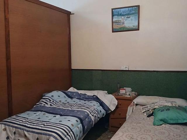 Casa adosada en venta en calle Industria, Anglès, de 116 m² 4 habitaciones por 145.000