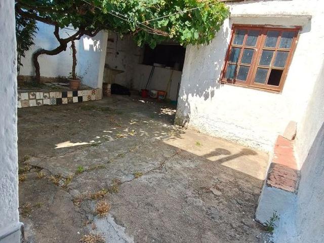 Casa adosada en venta en calle Josep Capdevila, Palafolls, de 100 m² 3 habitaciones por 245.000