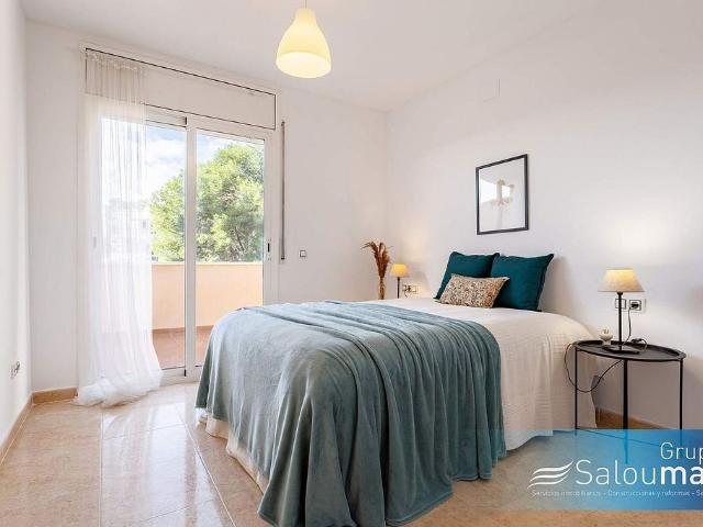 Casa adosada en venta en calle Les Liles, Pobla de Montornès, la, de 108 m² 3 habitaciones por 259.000