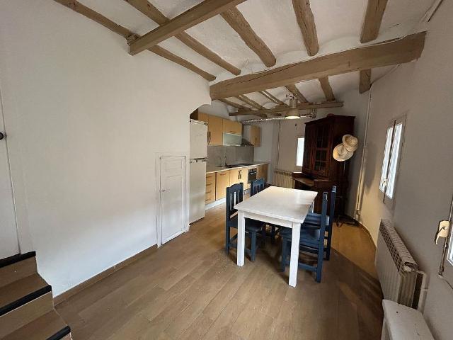 Casa adosada en venta en calle Major, Sant Pau de Seguries, de 140 m² 3 habitaciones por 125.000