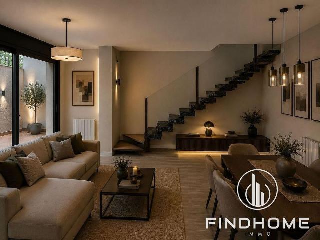 Casa adosada en venta en calle Miquel Servet, Olot, de 79 m² 4 habitaciones por 385.000