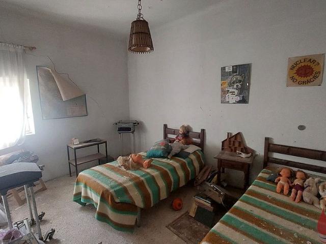 Casa adosada en venta en calle Nou, Passanant, de 446 m² 3 habitaciones por 65.000